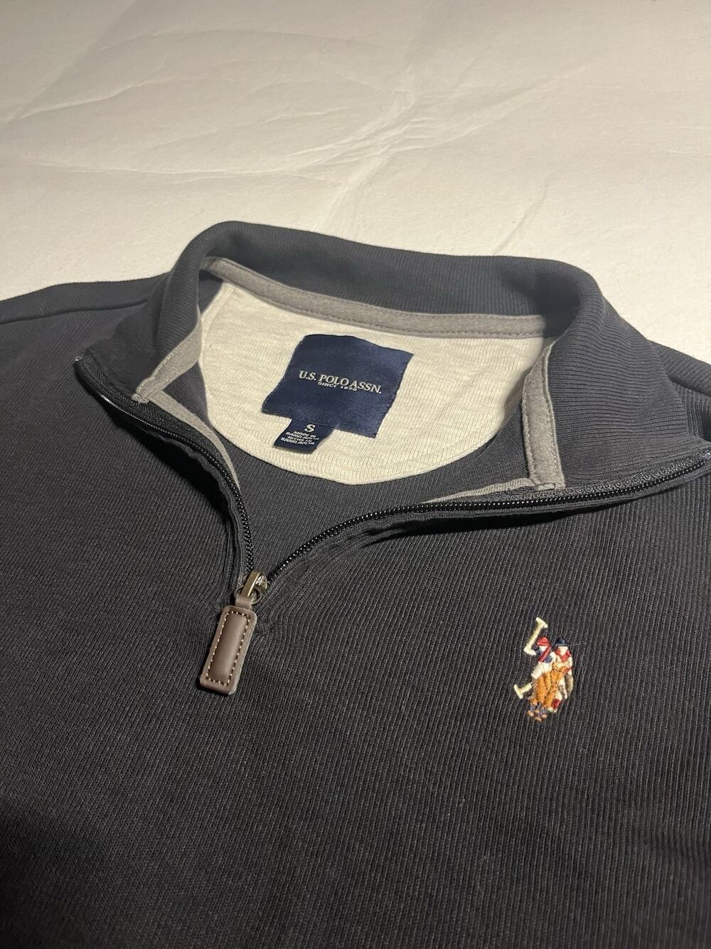 U.S. Polo Assn Men’s Small 1/4 Zip Pullover Sweatshirt Navy Blue Embroidered
